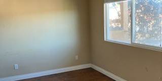 2 bedroom condo- top floor- with  detached garage Gallery 7