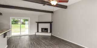 232 Pinewood Drive Gallery 3