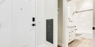 NOW LEASING - GALLERY GARDEN APTS Gallery 87