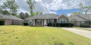 Spacious 4BR/2BA Home – Minutes from Fort Eisenhower! Gallery 1