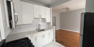 5523 S. Everett Avenue #23-1E Gallery 3