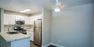 The Lido Apartments - Senior Living Gallery 19