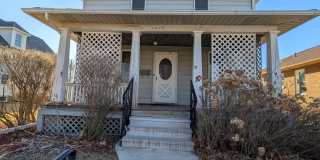 Spacious 3 Bedroom Home with 2 Car Garage and Large Yard! Gallery 3