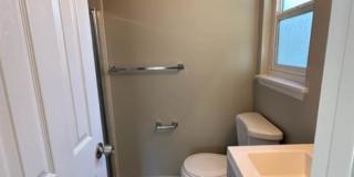 Desirable 3 bedroom 2 bath home Gallery 23