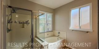 Lovely Sacramento 4 bedroom Home Gallery 19