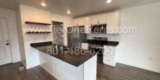 936 East Hercules Court Gallery 4