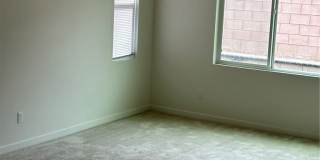 2565 E Embry Gallery 25