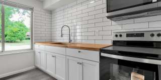 Spacious 3 Bedroom Property with 1 Bath at 5401 Adderley Ave! Gallery 10