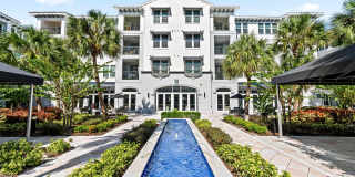 Paseo at Winter Park Village Gallery 18