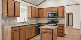 Spacious 3BR House in Clovis Gallery 1
