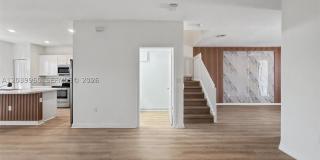 11296 SW 254th Ter Gallery 8