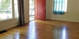 4BR 2BA - Walk to campus!  Available August 1 2027 Gallery 3