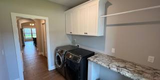 Gulf Breeze - Soundside Shores - 4 Bedroom, 2.5 Bathroom w/ office and lawn care included Gulf Breeze - Soundside Shores - 4 Bedroom, 2.5 Bathroom w/ office and lawn care included Gallery 44