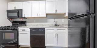 The Avenue Apartments Gallery 10