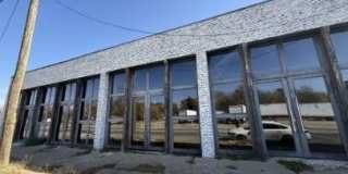 602 S Armstrong Gallery 1