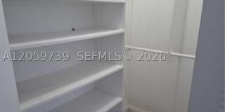 9437 Fontainebleau Blvd Gallery 20