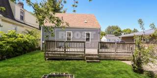 Great Three Bedroom and One Bath Single Family Home Gallery 4