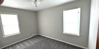 907 Bruce Street Gallery 5