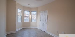 4032 Falls Rd Gallery 9