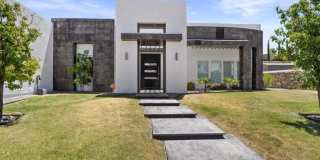 6324 VIA SERENA Drive Gallery 1