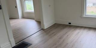 Fully remodeled 3 bedroom house Gallery 1