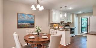 225 Twin Oaks Place Gallery 27