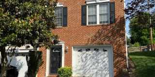 Taylor Spring Townhouse With Garage and Basement Gallery 1