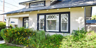 Grand (384-394) South Gallery 1