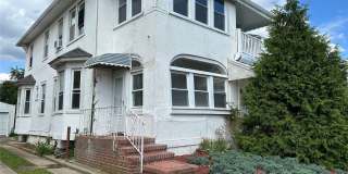 527 W Beech Street Gallery 1