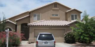 Gilbert Home - 5 Bed + Den & 2.75 Bath with Beautiful Pebble Teck Pool Gallery 1