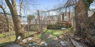 40 W REGER Street Gallery 18