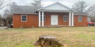 Charming Updated Duplex in Farragut Gallery 1