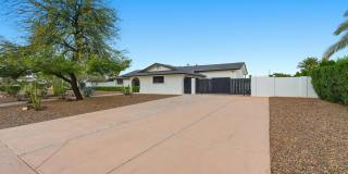 6302 E Cochise Road Gallery 54