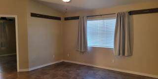 Available August!! Unfurnished Long Term Gallery 6