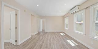 1639 Redcliff Gallery 2