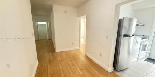 6930 Rue Vendome Gallery 6