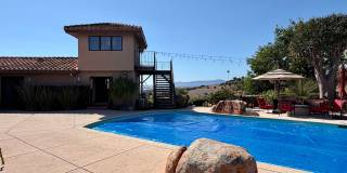 Resort Style Living on Warmlands Avenue Gallery 16