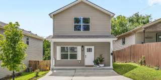 1835 Glade Street Gallery 1