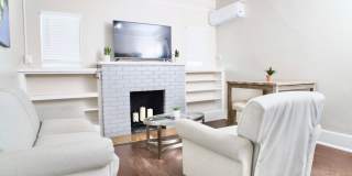 2 Bedroom 1 Bath Close to 4th Ave and Downtown Tucson Gallery 1