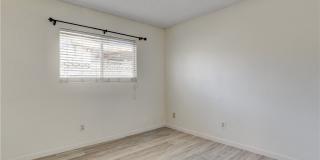 2085 Wagonwheel Avenue Gallery 7