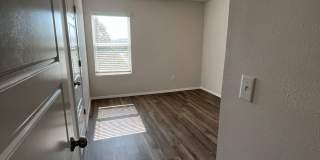 *First 4 Weeks Rent FREE!* Three Bedroom | Two and a Half Bathroom Home in Farmington Gallery 22