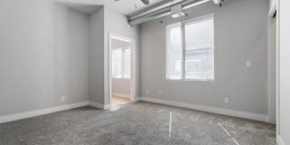 721 E North Street Gallery 15