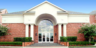 The Lanesborough Apartments Gallery 48