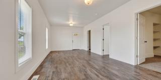 802 W. McCormick St. Gallery 8