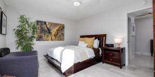 1173 E Alejo Road Gallery 19