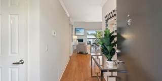 5500 Owensmouth Avenue Gallery 2