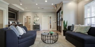 Arbors at Brookfield Apartments Gallery 14