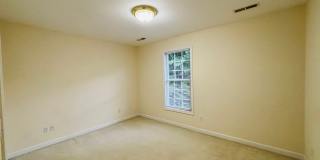* RE-RENTAL AVAILABLE 7/15/26 * 3 Bedroom 2.5 Half Bath Townhouse with 2 Car Garage Gallery 5