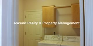 Bethany 4 Bed One Bed & Full Bath on Main Fenced Yard w/EV Charger Close to Schools & Shopping Gallery 11