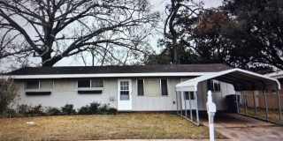 914 Mary Ann Gallery 1